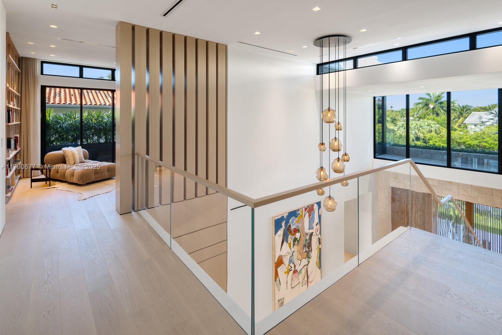 GOLDEN BEACH SEC D - Residential