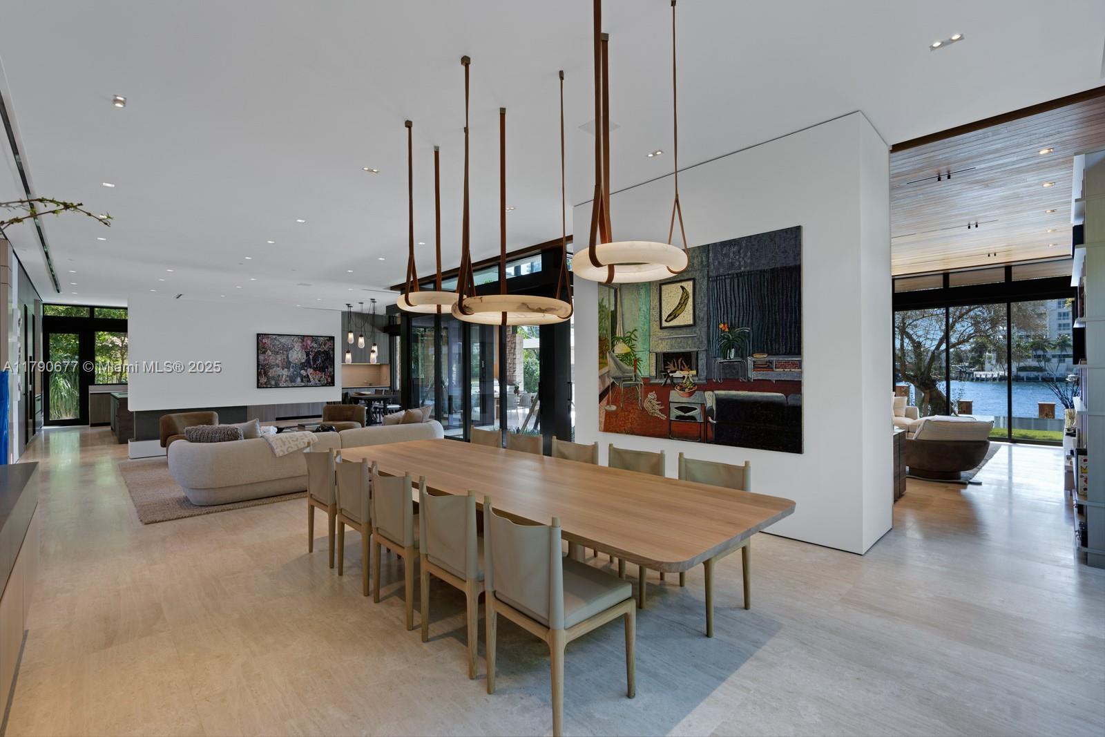 GOLDEN BEACH SEC D - Residential