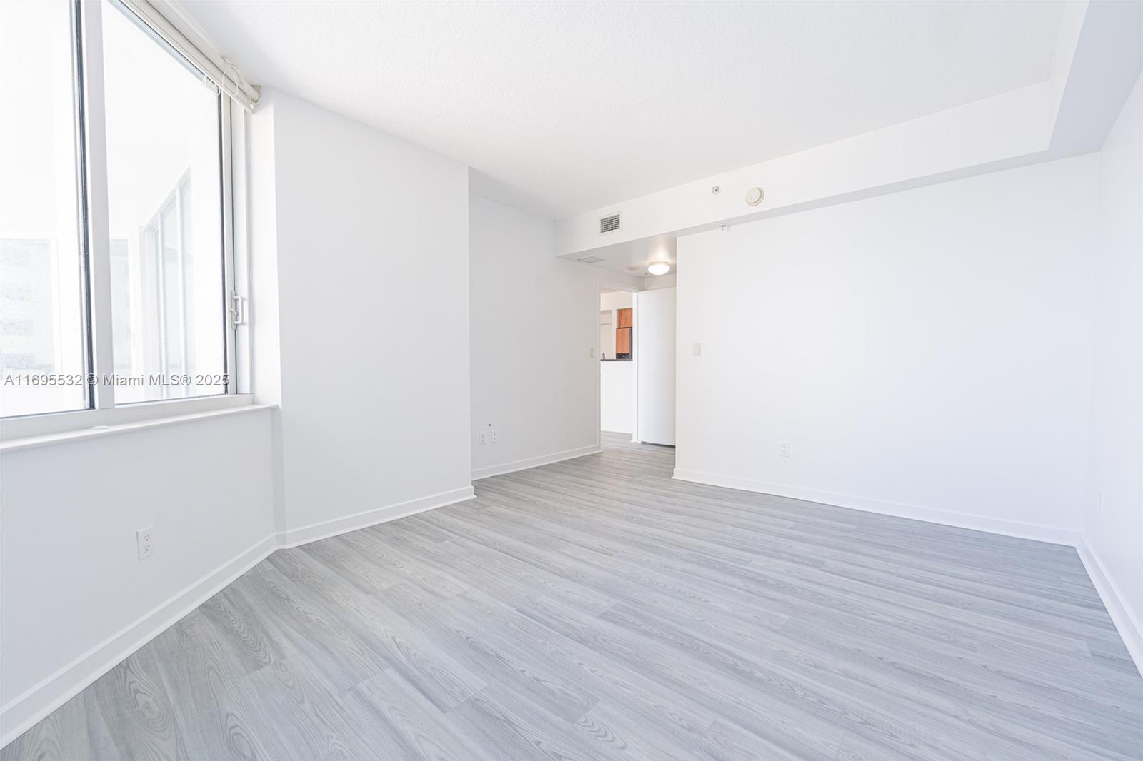 ONE MIAMI EAST - Residential