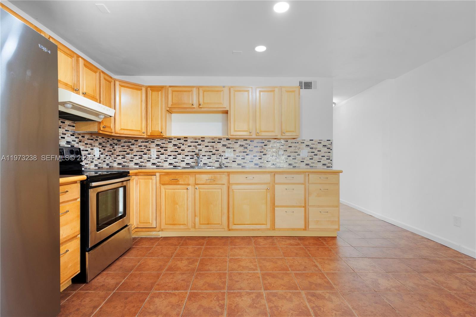 EMBARCADERO CONDO - Residential