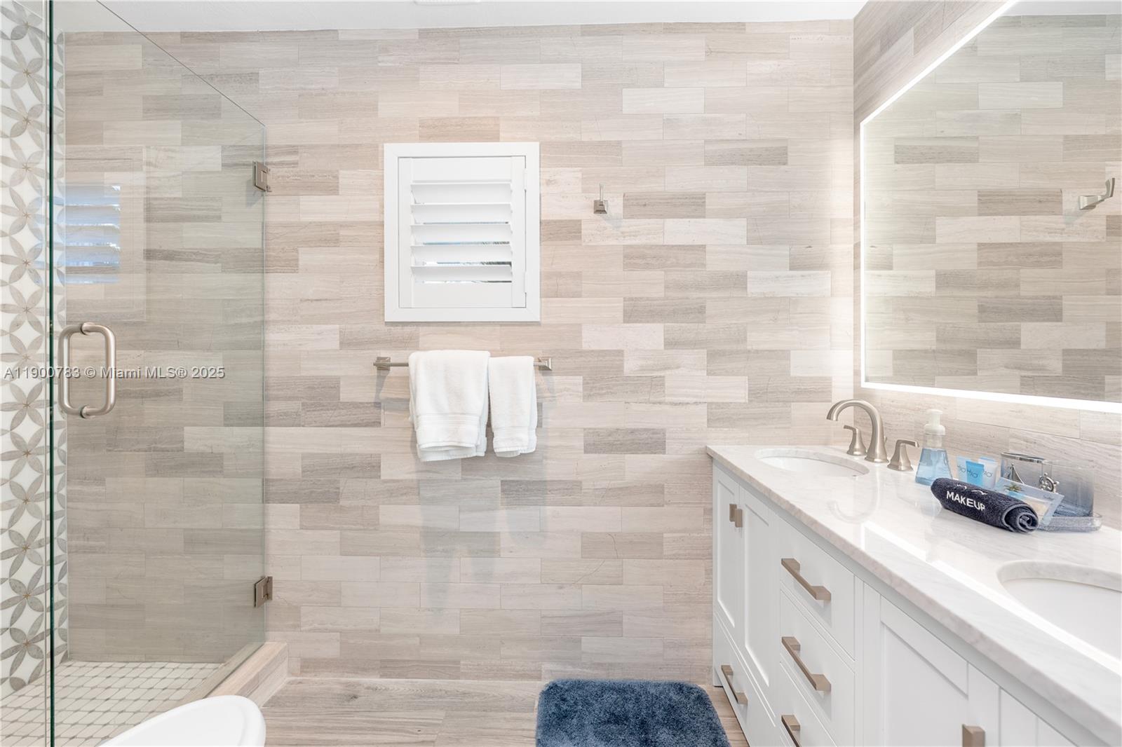 SUNSHINE ESTATES SEC #1 - Residential