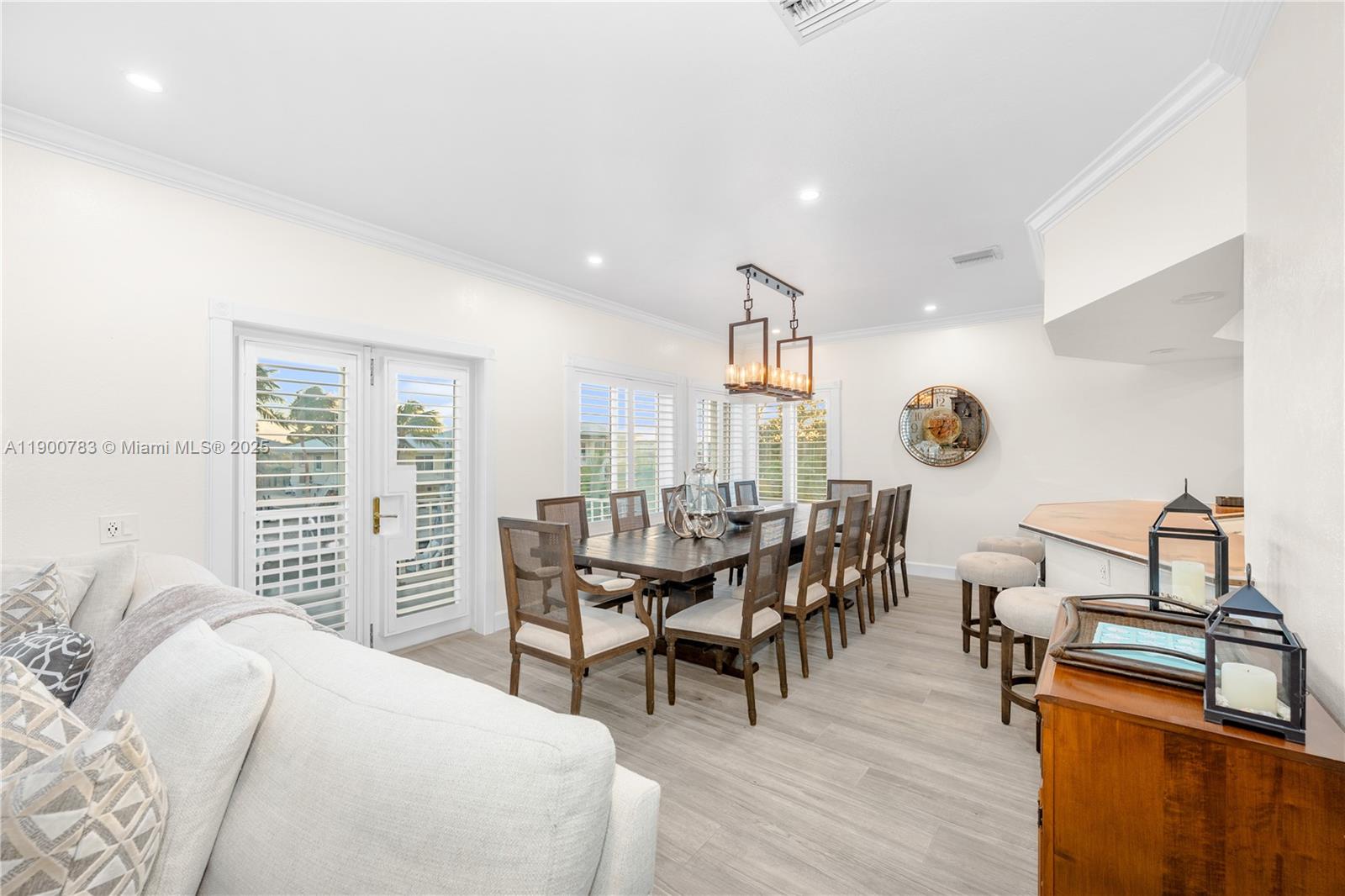 SUNSHINE ESTATES SEC #1 - Residential