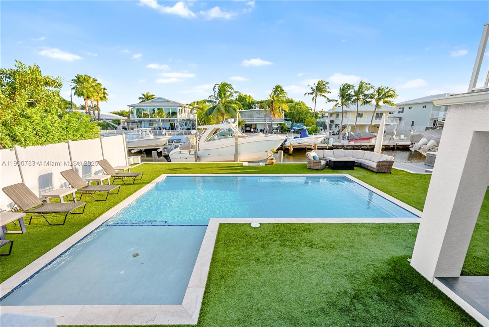 SUNSHINE ESTATES SEC #1 - Residential