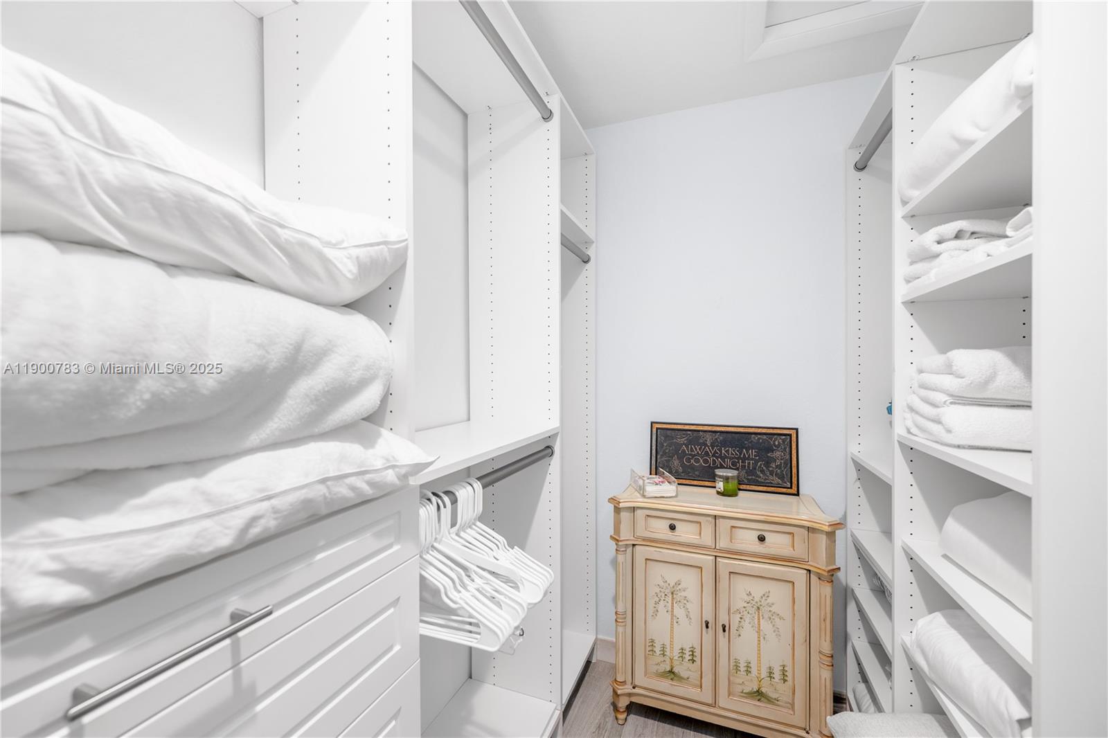 SUNSHINE ESTATES SEC #1 - Residential