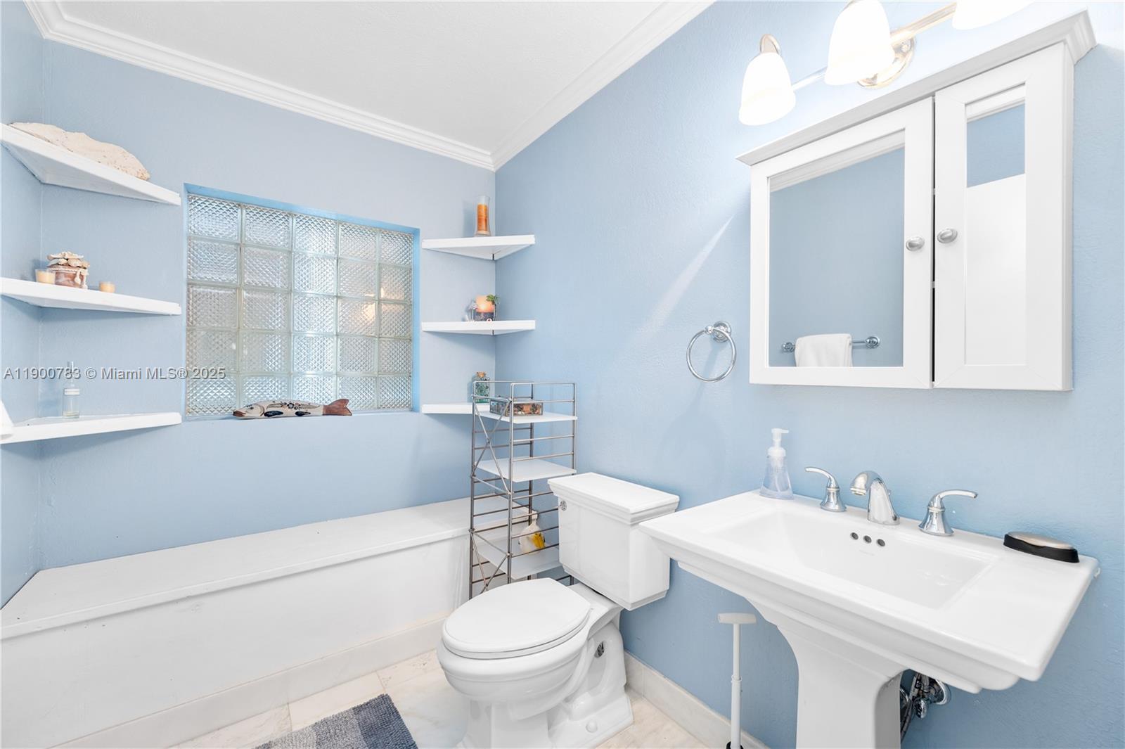 SUNSHINE ESTATES SEC #1 - Residential