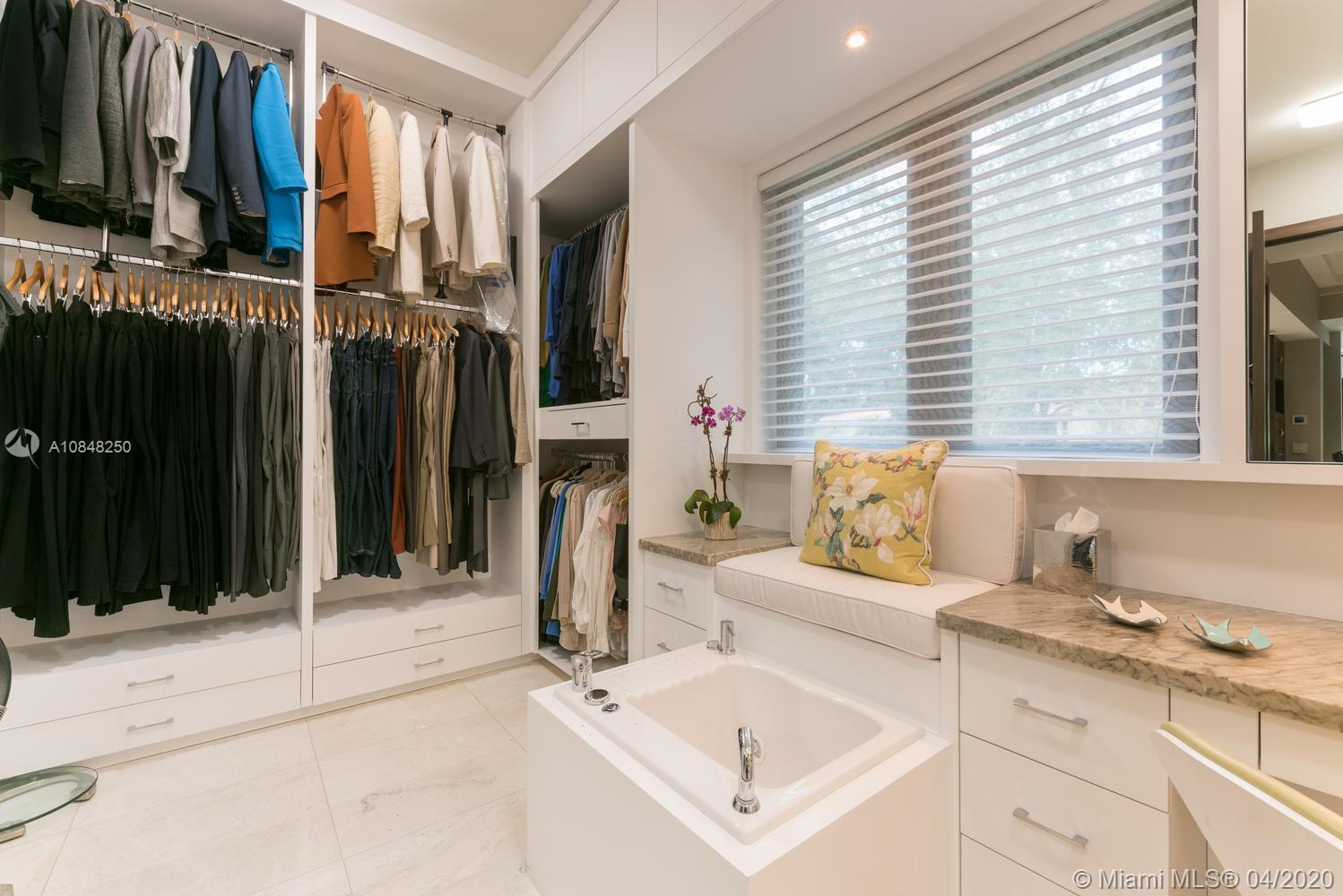 C GAB COUNTRY CLUB SEC 5 - Residential