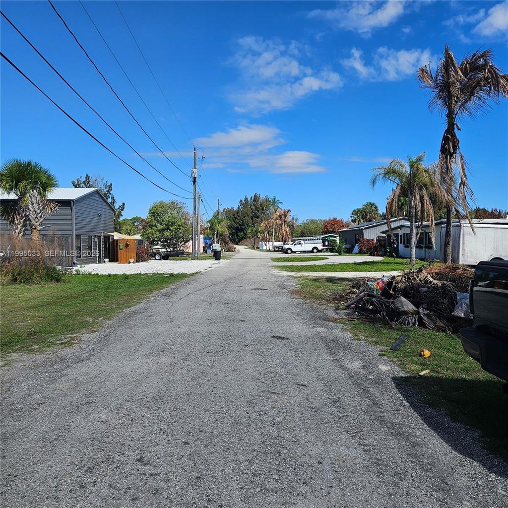 Photo of 5735 SE Green Ln, Stuart, FL 34997 (MLS # A11995033)