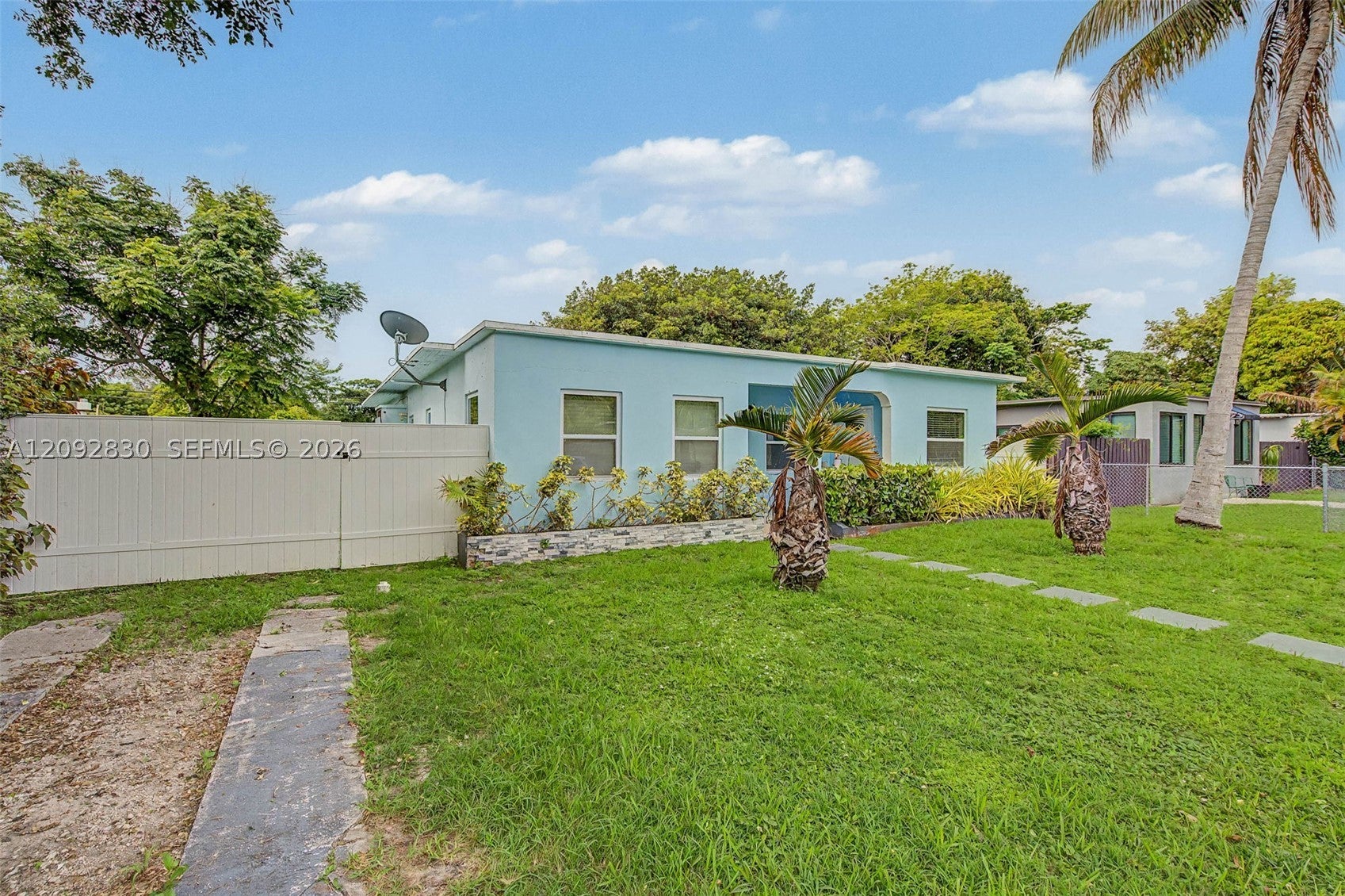 5910 SW 62nd Ter 0