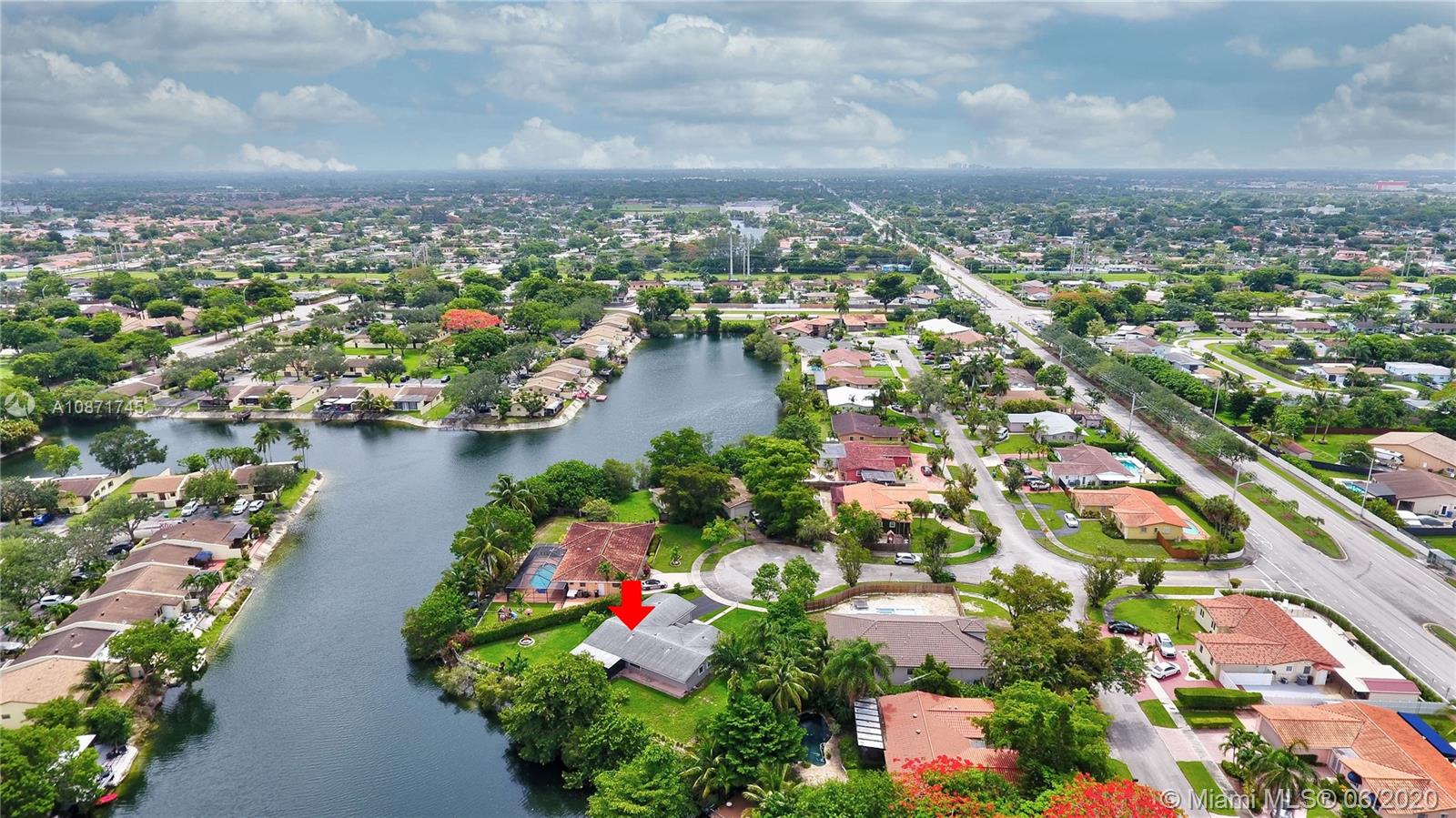 KENDALE LAKES NORTH SEC 4 - Residential