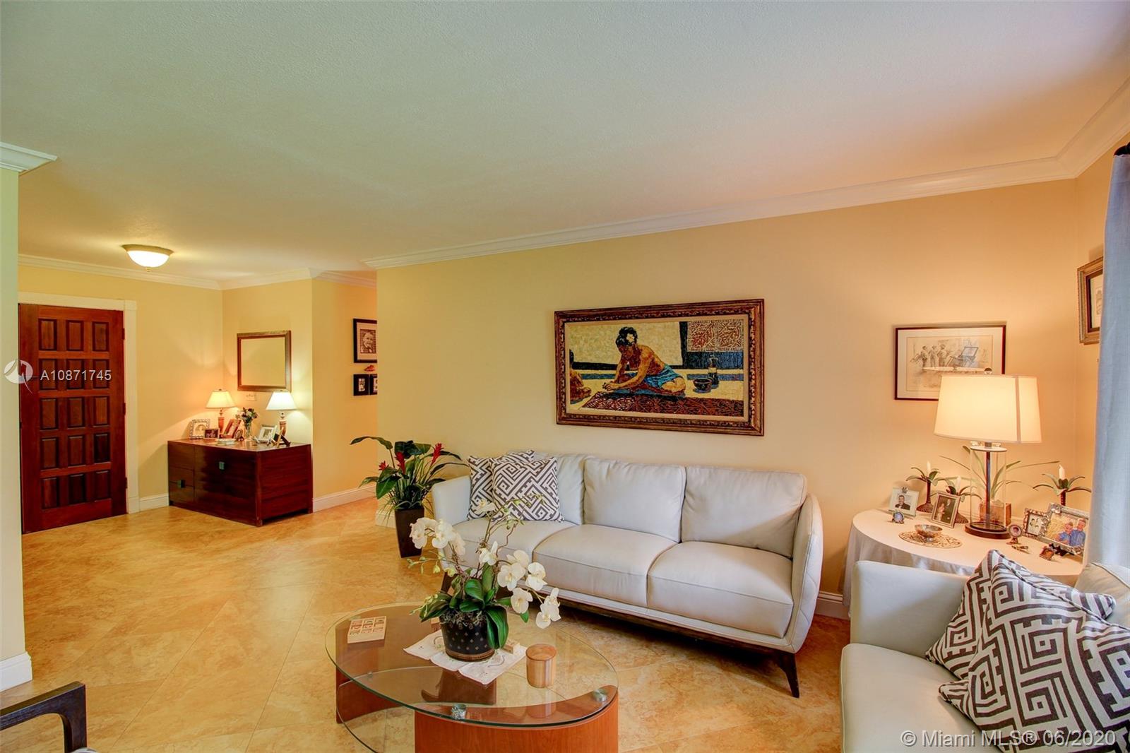 KENDALE LAKES NORTH SEC 4 - Residential