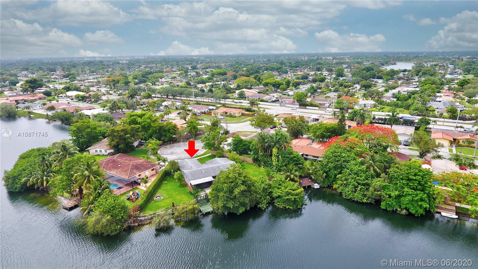 KENDALE LAKES NORTH SEC 4 - Residential