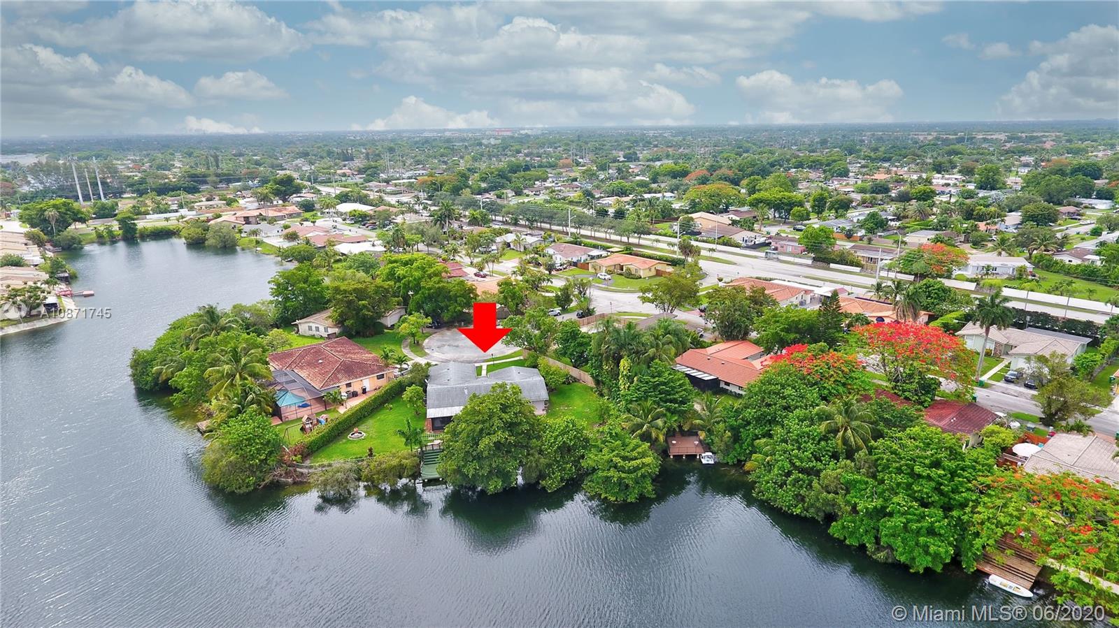 KENDALE LAKES NORTH SEC 4 - Residential