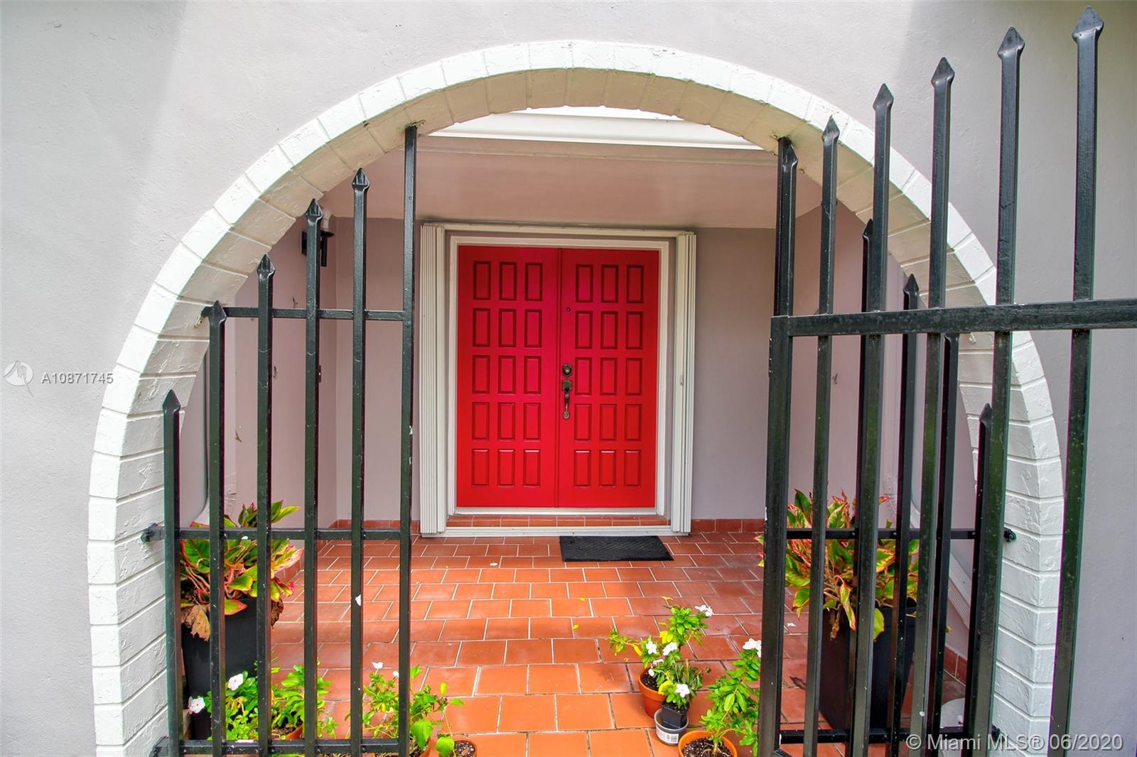 KENDALE LAKES NORTH SEC 4 - Residential