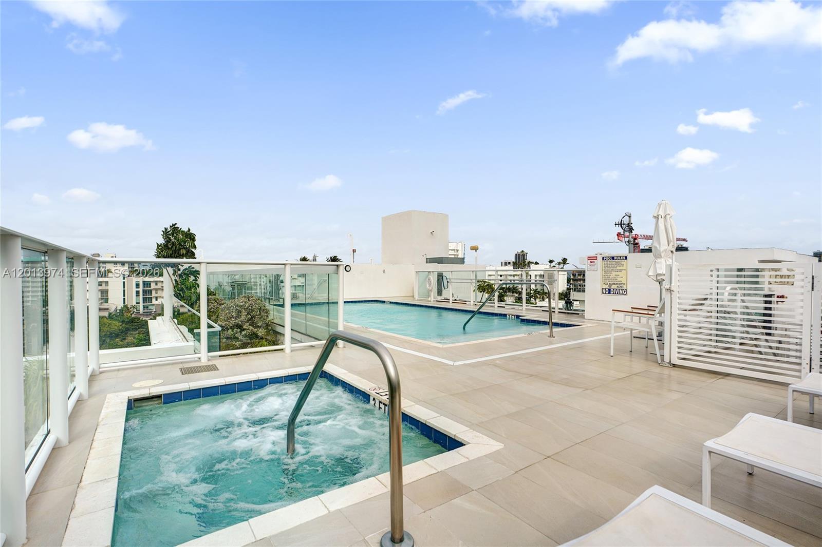 BAY HARBOUR ISLAND - Residential