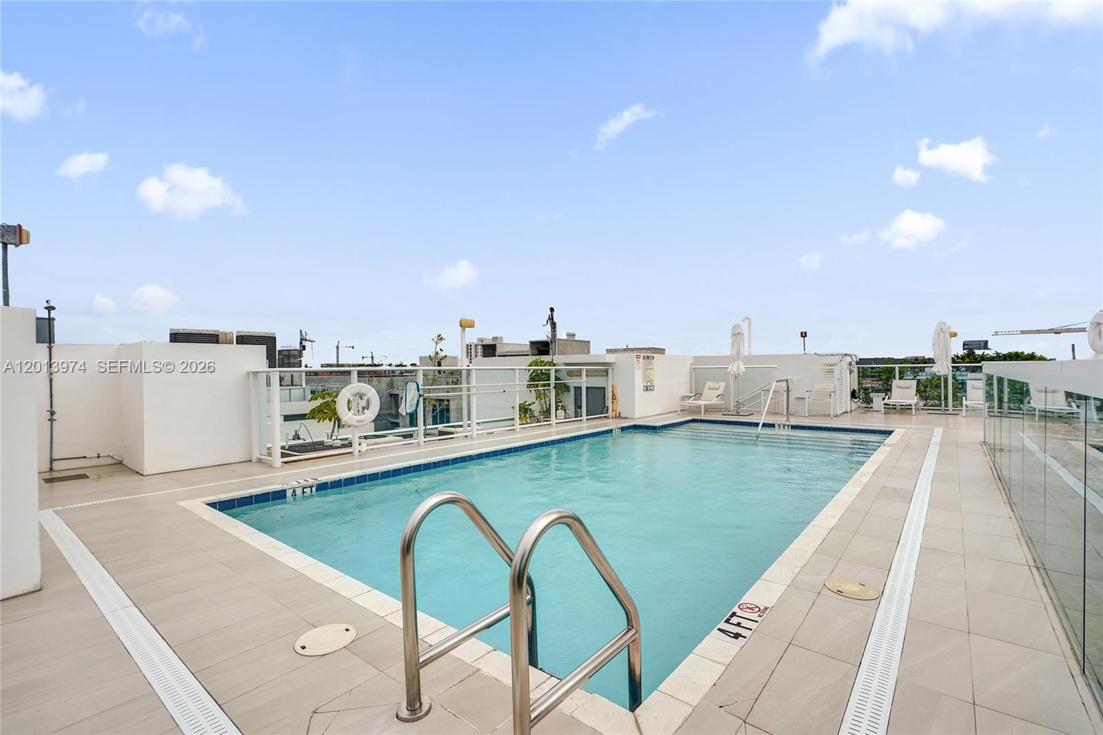 BAY HARBOUR ISLAND - Residential