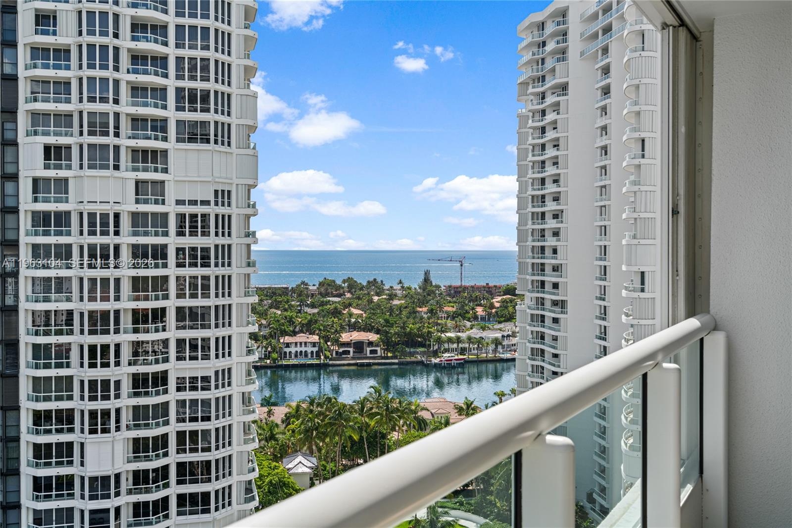 SOUTH TOWER AT THE POINT - Residential