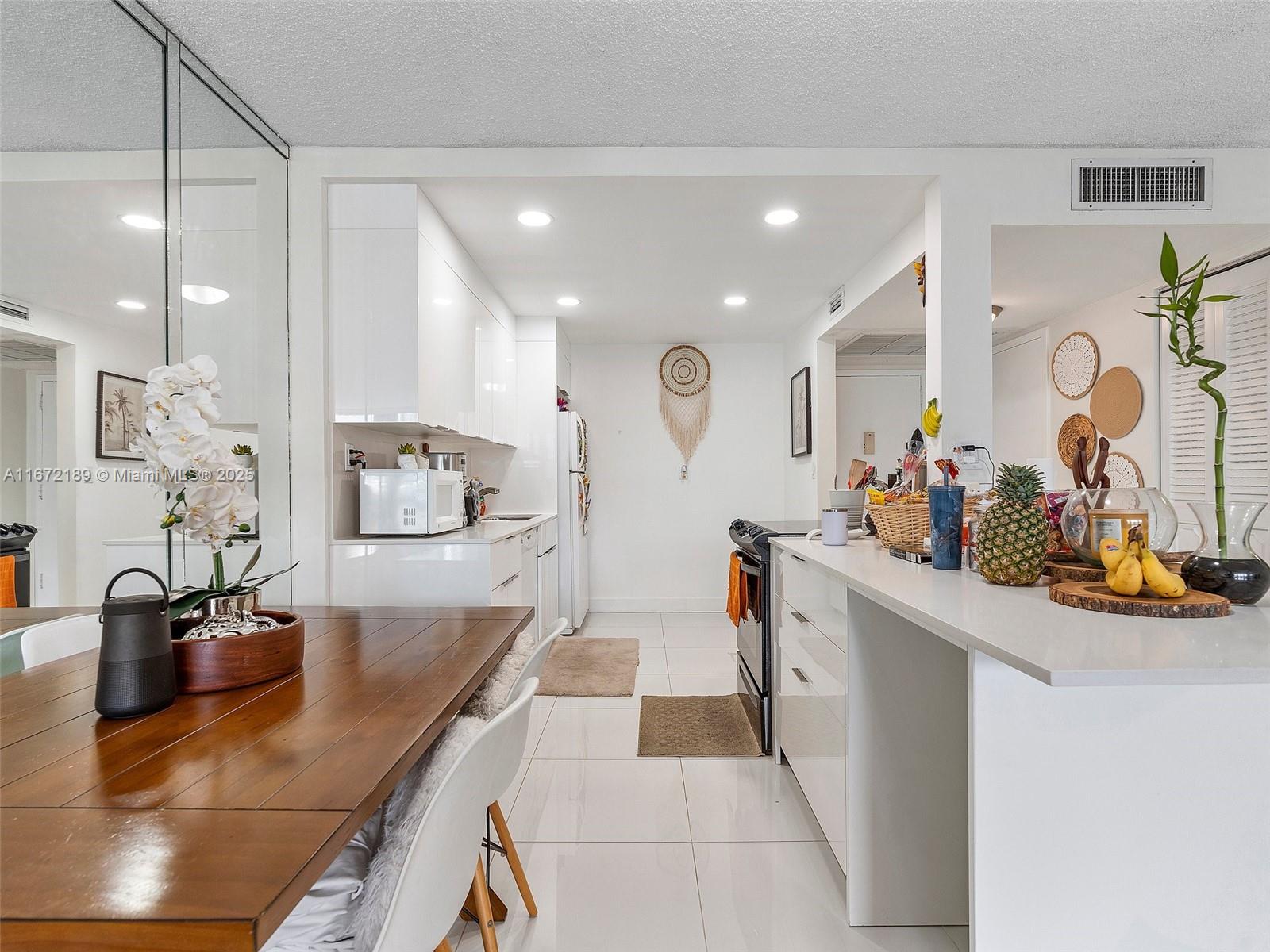 OCEANVIEW PARK CONDO - Residential