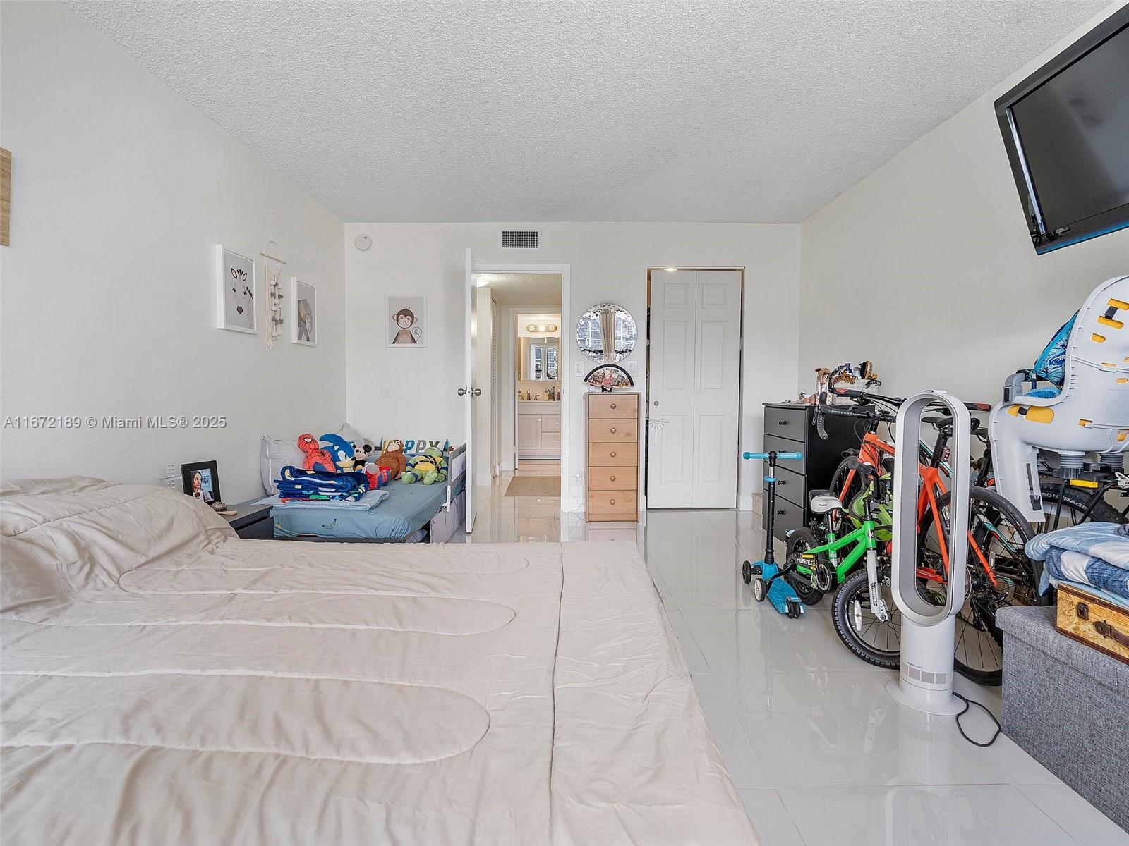 OCEANVIEW PARK CONDO - Residential
