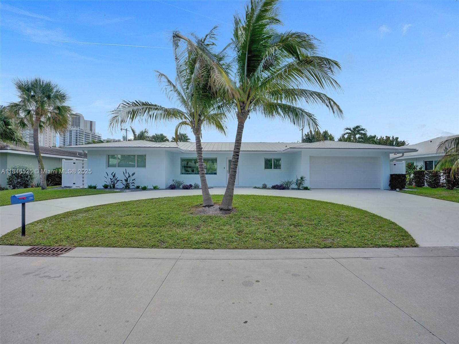1251 Morse Blvd, Singer Island, FL, 33404/$1,575,000 1 1251 Morse Blvd