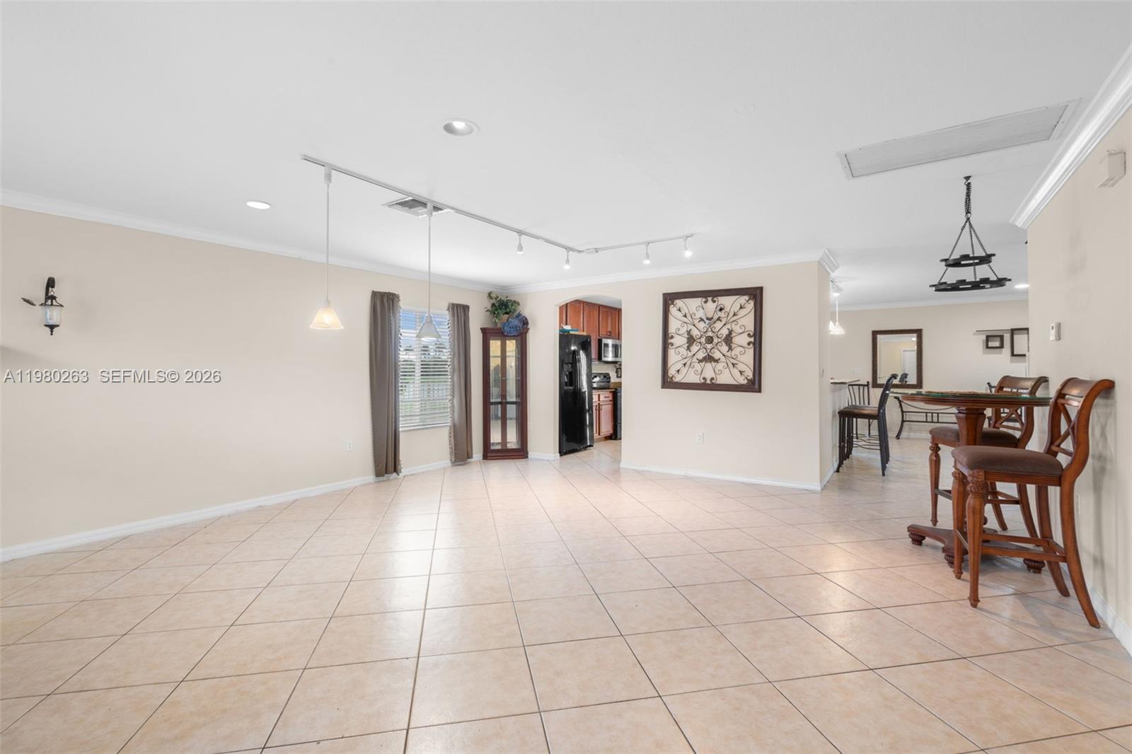 SILVER FALLS - Residential