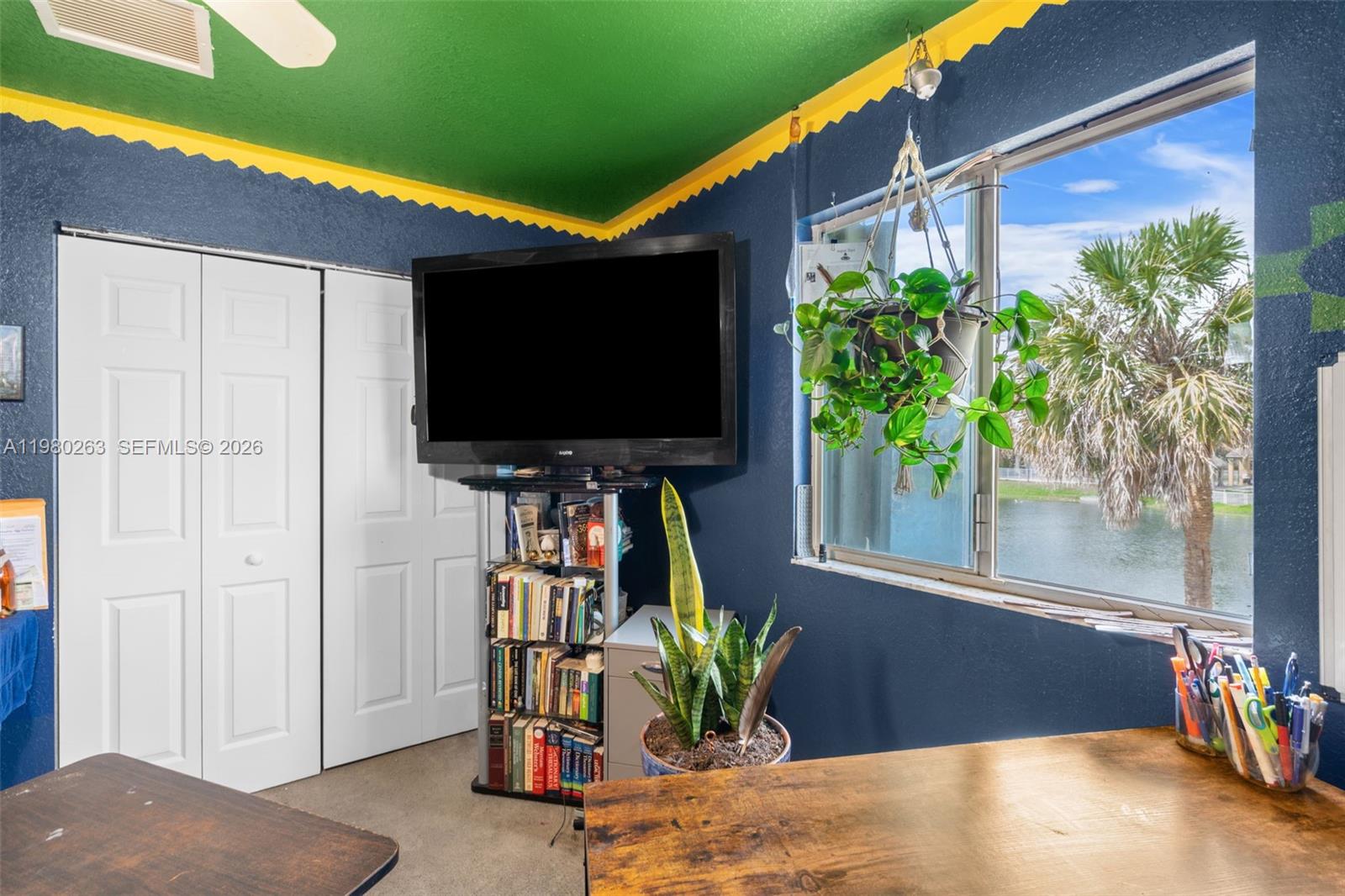 SILVER FALLS - Residential