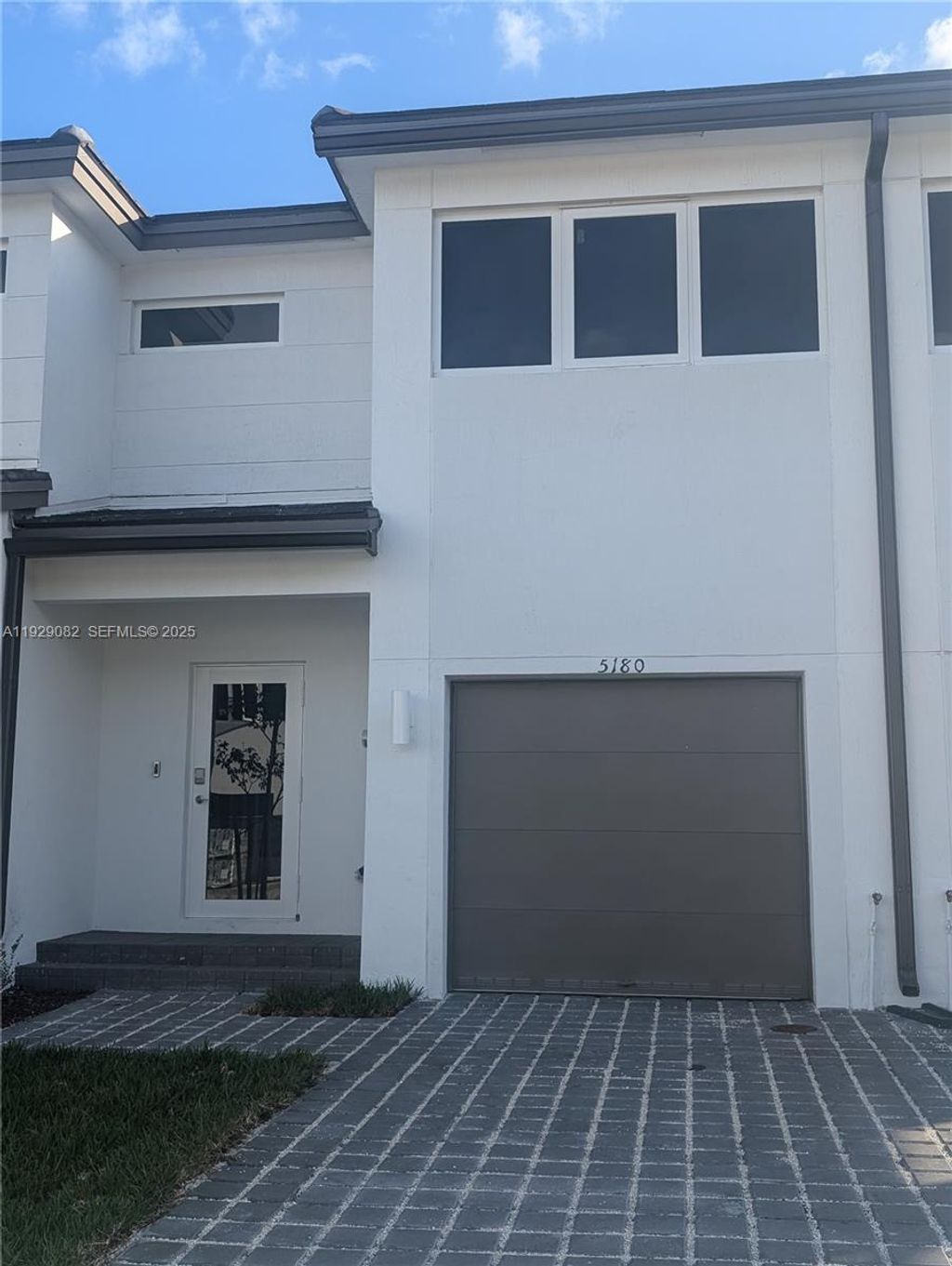 Photo of 5180 SW 37th St #5180, Pembroke Park, FL 33023 (MLS # A11929082)