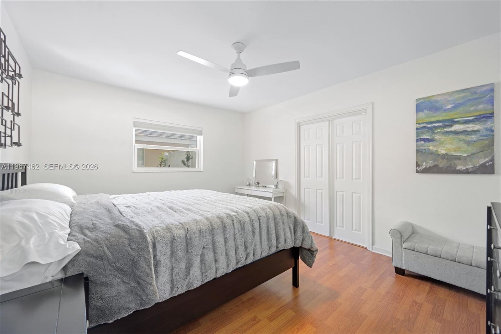 MIRROR LAKE ESTATES SEC T - Residential