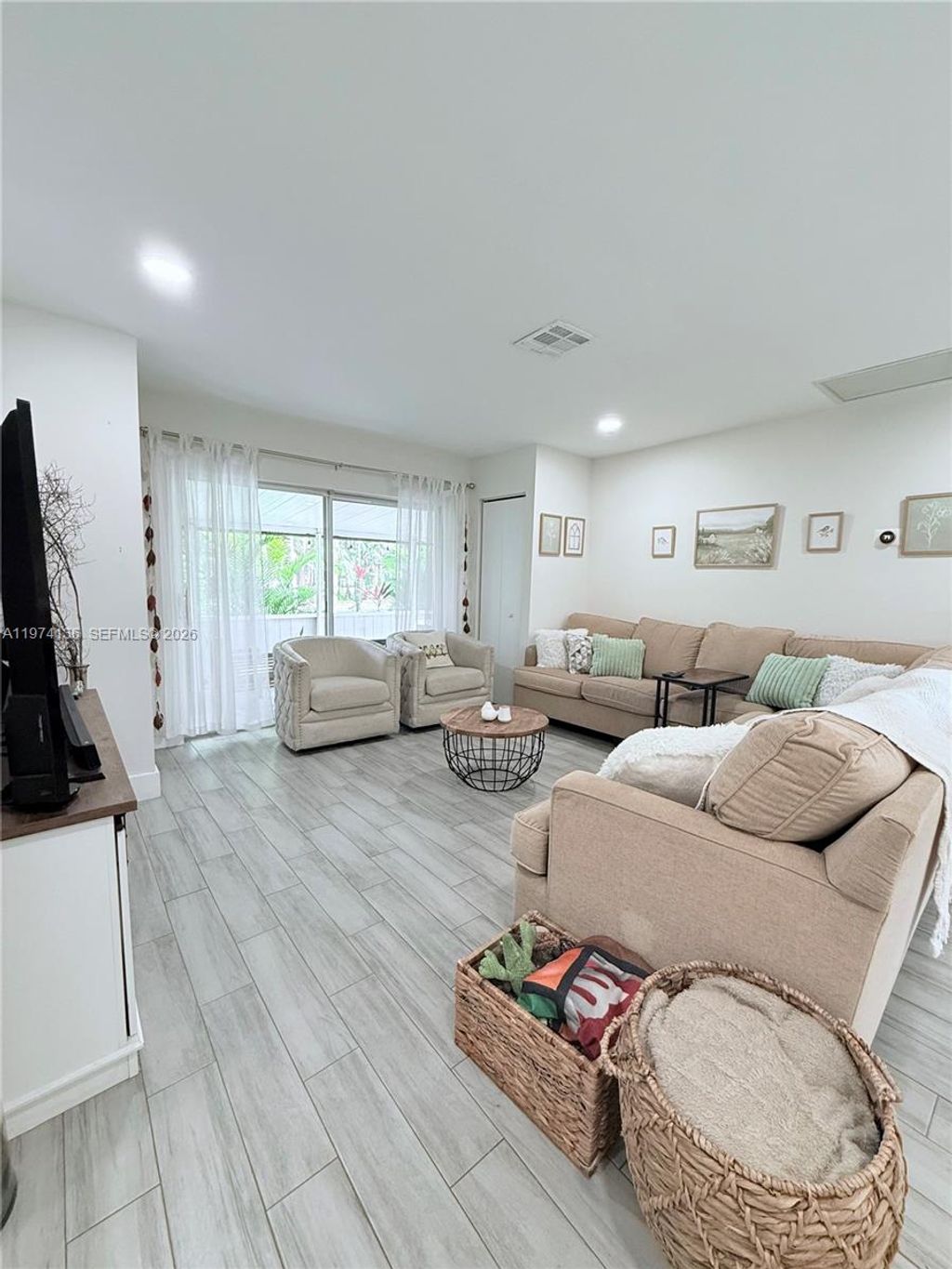 Photo of 22355 SW 57th Cir, Boca Raton, FL 33428 (MLS # A11974136)