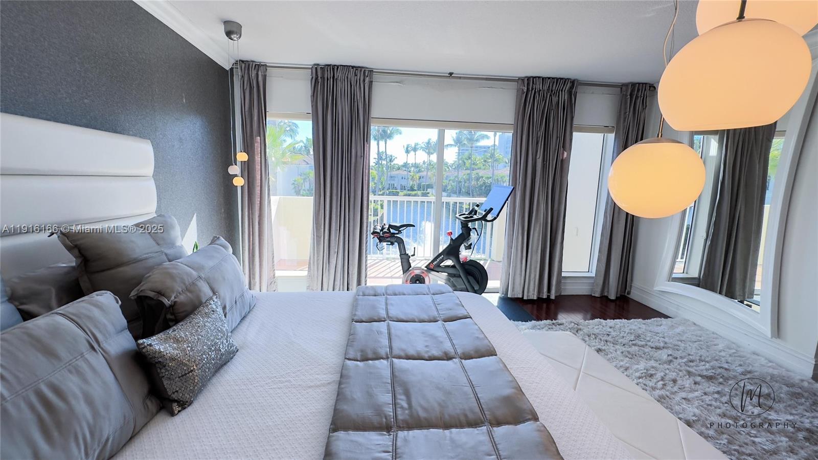 AVENTURA LAKES PHASE 1 - Residential