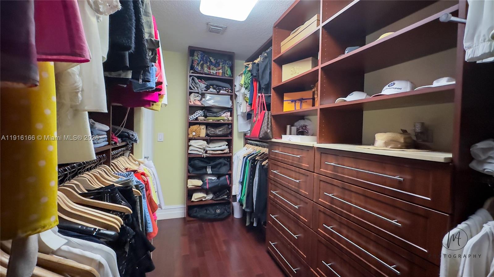 AVENTURA LAKES PHASE 1 - Residential