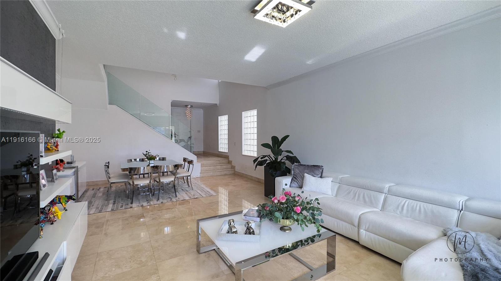 AVENTURA LAKES PHASE 1 - Residential