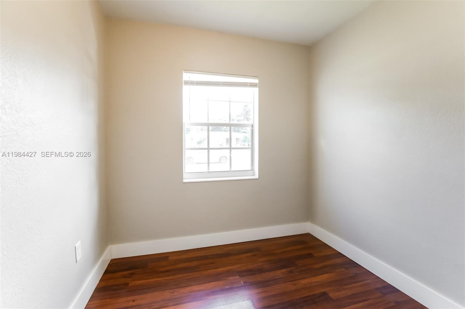 NORWOOD 1ST ADDN - Residential Lease