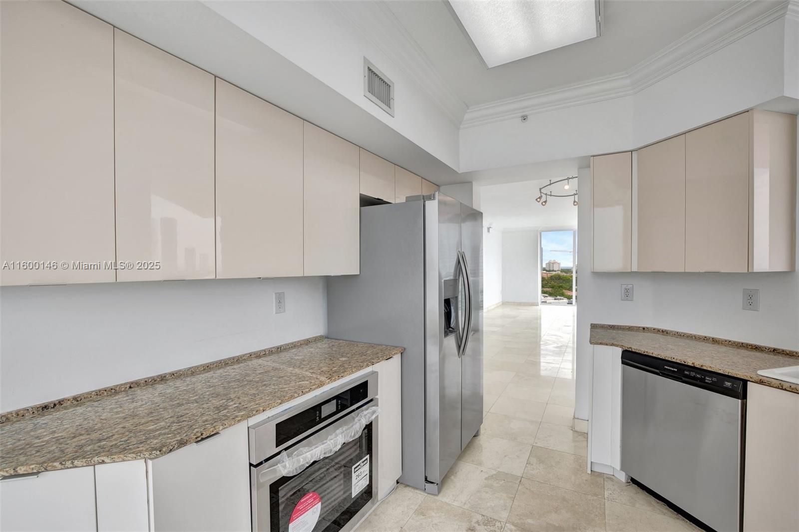 100 HIDDEN BAY CONDO - Residential