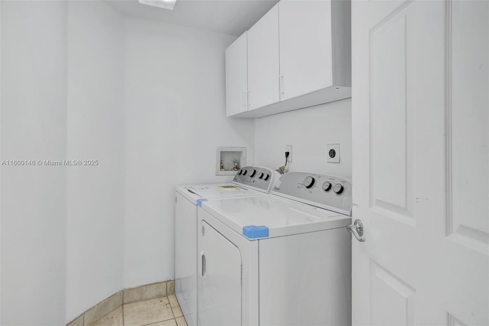 100 HIDDEN BAY CONDO - Residential