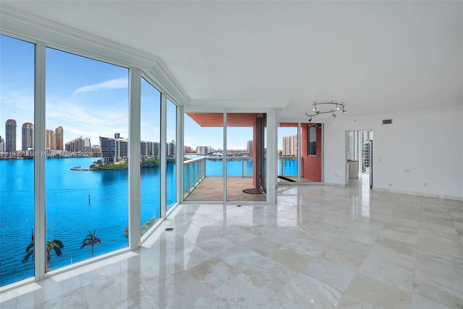 Property for Sale at 3370 Hidden Bay Dr 1208, Aventura, Miami-Dade County, Florida - Bedrooms: 3 
Bathrooms: 4  - $1,250,000