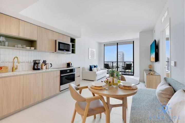 Natiivo / Gale Residences - Residential