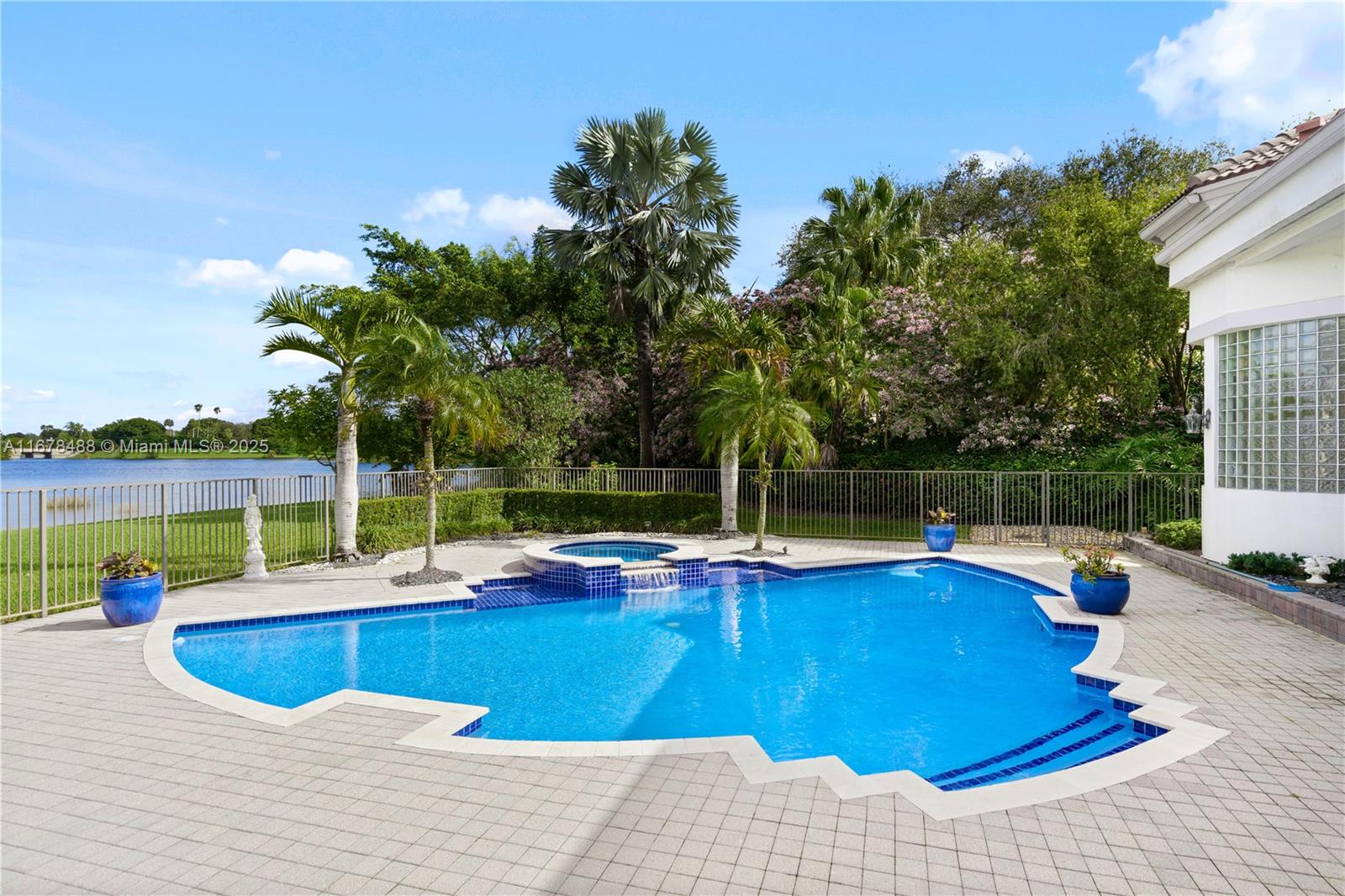 WINDMILL RANCH ESTATES - Residential