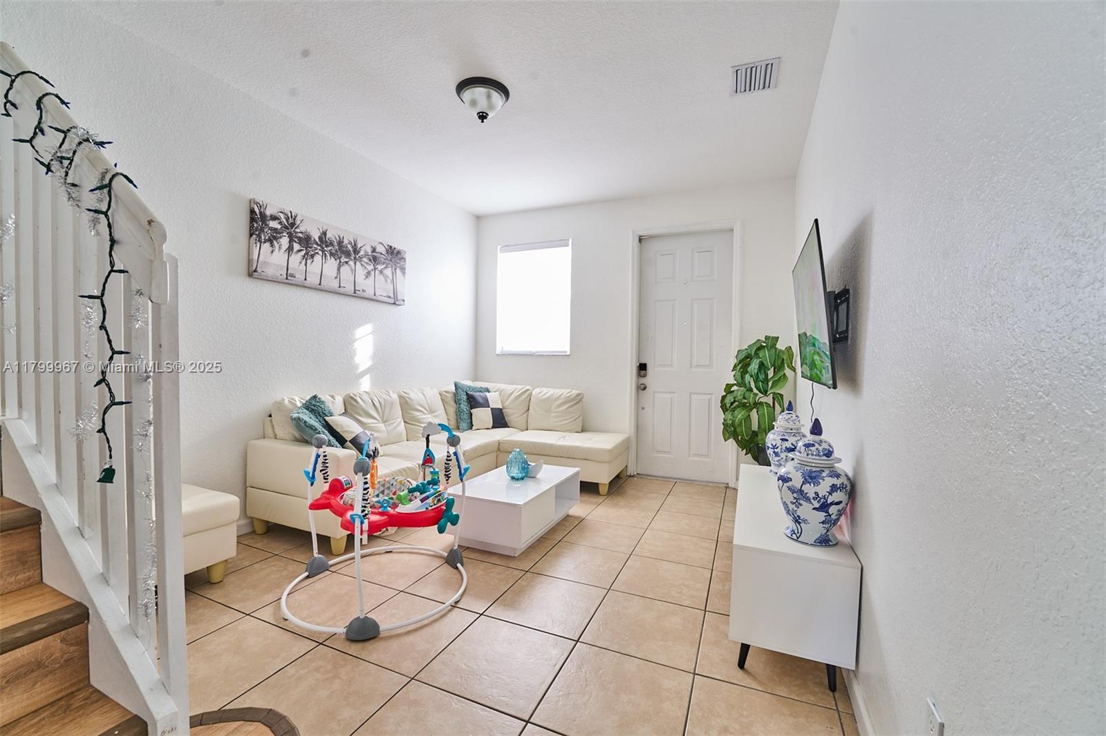 691 NE 21st Ave -