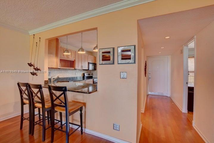 HILLSBORO LANDINGS CONDO - Residential