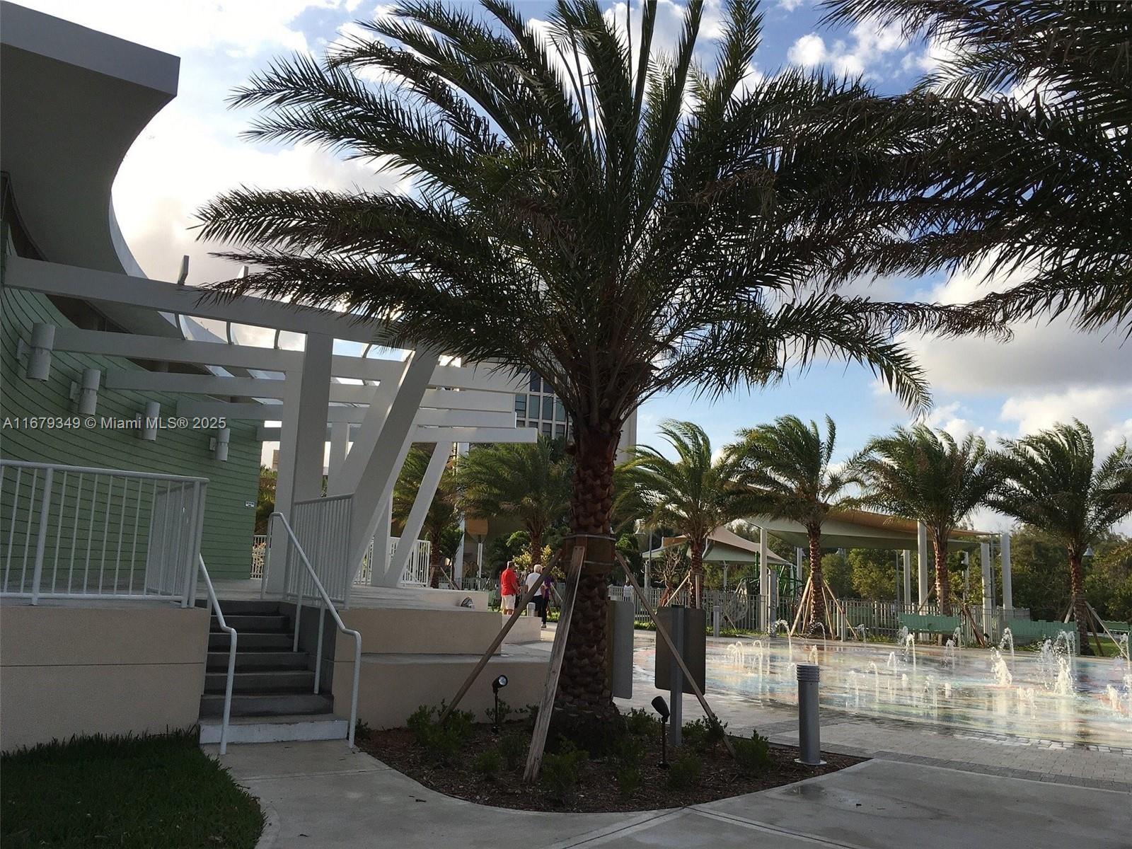 HILLSBORO LANDINGS CONDO - Residential