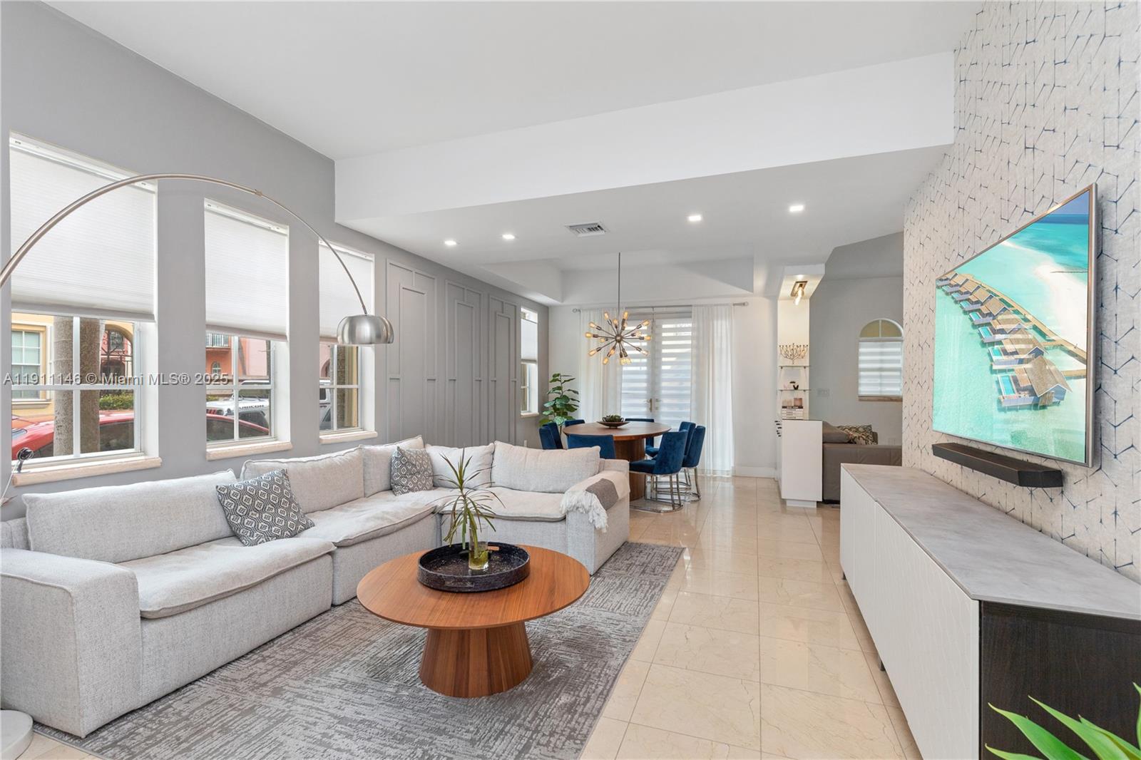 18395 NE 30th Ct 18395