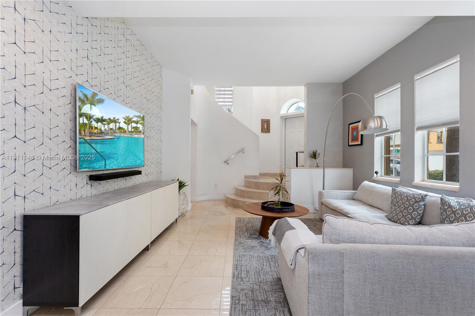 18395 NE 30th Ct 18395