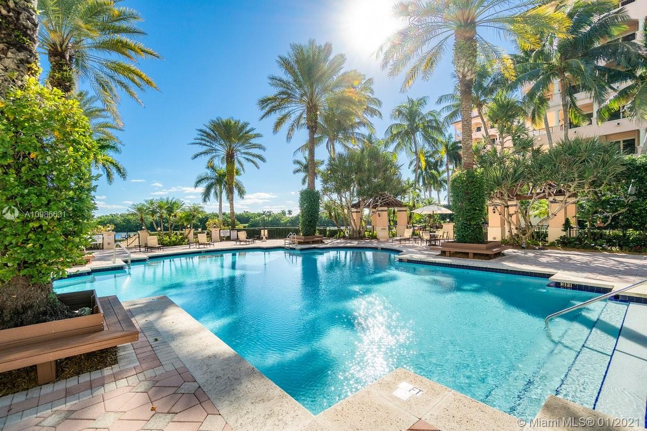 DEERING BAY - Residential