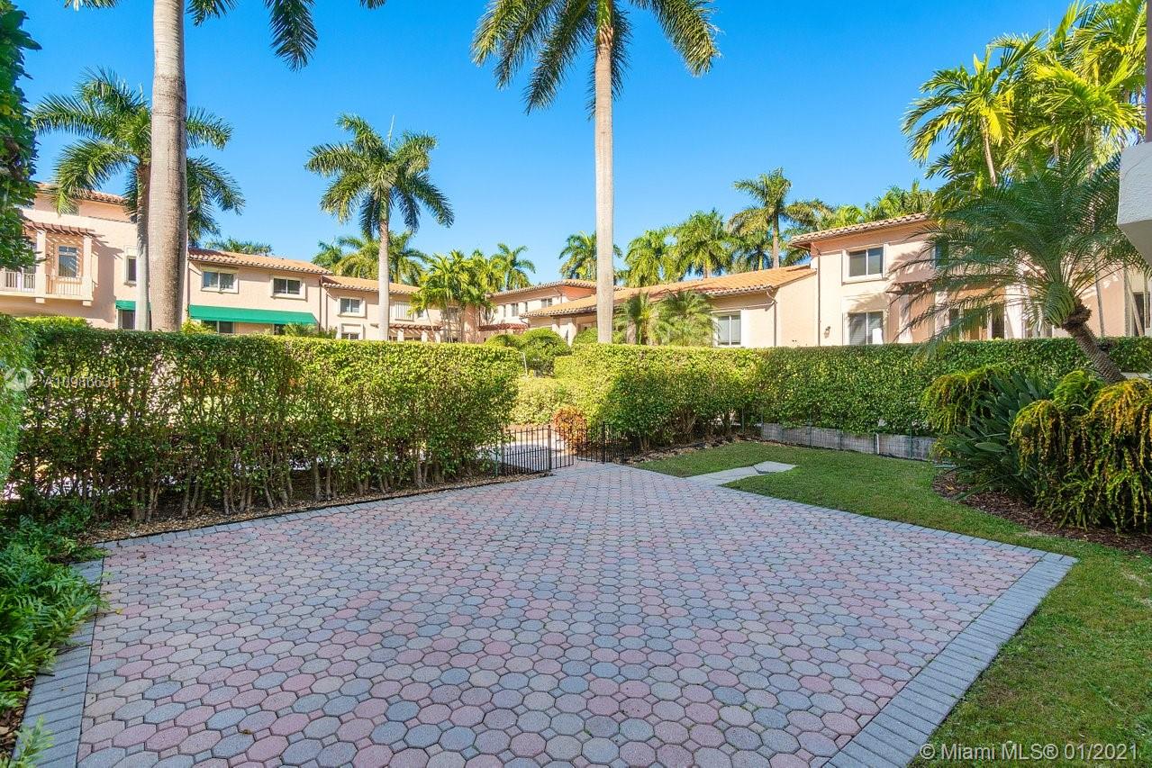 DEERING BAY - Residential