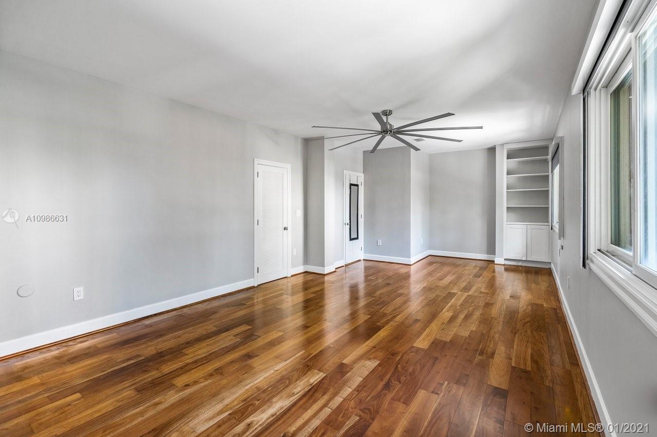 DEERING BAY - Residential