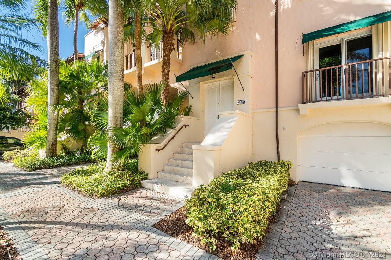 DEERING BAY - Residential