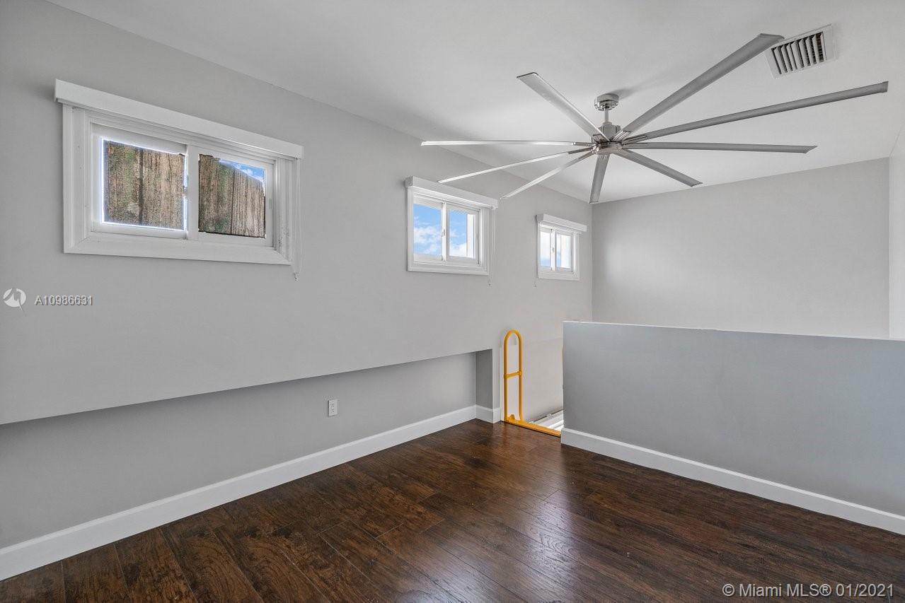 DEERING BAY - Residential