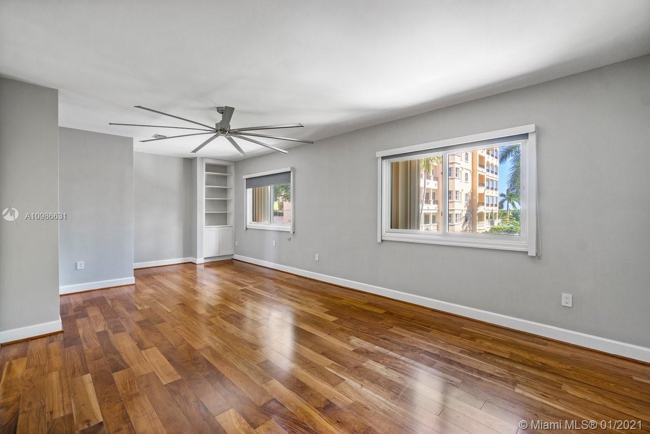 DEERING BAY - Residential
