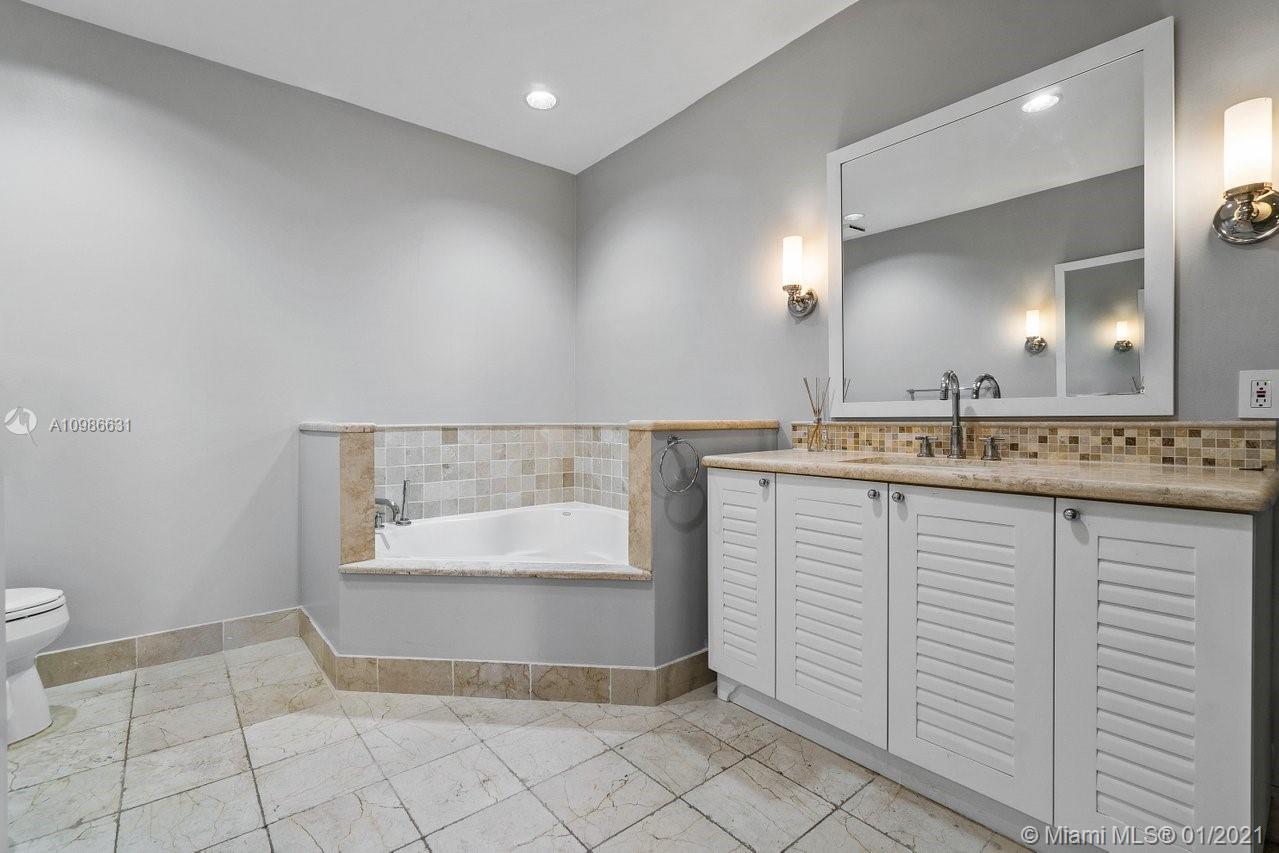 DEERING BAY - Residential