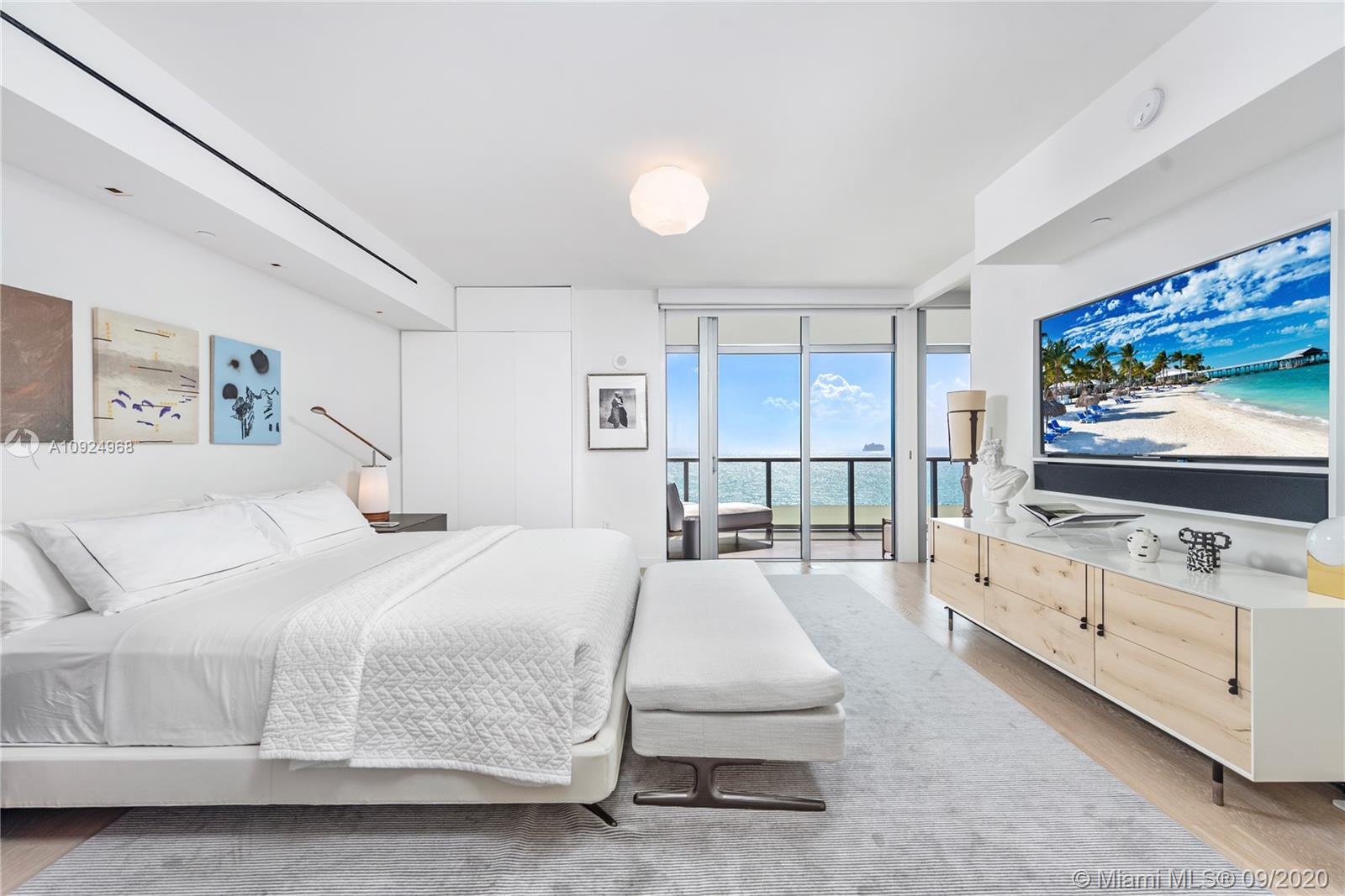 THE CARIBBEAN CONDO - Residential